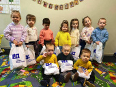 Всесвітній день дитини: Фонд Бориса Колесникова передав солодощі дітям із Дружківки та Костянтинівки, а також хабам ВПО