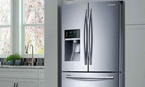 Холодильник Samsung готов стать классикой