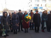 В Дружковке в честь Дня Достоинства возложили цветы к памятнику воинам АТО