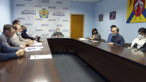 Представители «Донецктеплокоммунэнерго» проигнорировали заседание рабочей группы по тарифам на отопление