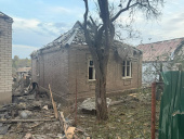За добу у Дружківці пошкоджено близько 30 будинків, знищено автомобілі, постраждав заклад освіти