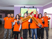 Благотворители организовали для школьников Константиновки просмотр матча «Шахтера»