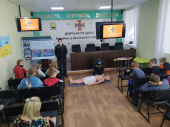 Школьников Дружковки учили оказывать первую помощь 