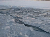 В Дружковке под лед провалился человек