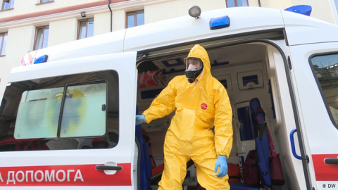 В Дружковке 42 новых случая коронавируса и рост числа больных с пневмонией В Дружковке 42 новых случая коронавируса и рост числа больных с пневмонией