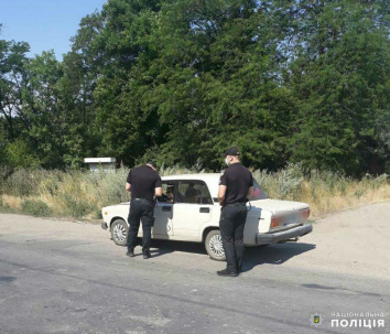 Полицейские Дружковки напоминают о необходимости соблюдения правил дорожного движения