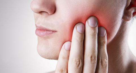 Стоматит в роті - лікування вдома та у стоматолога