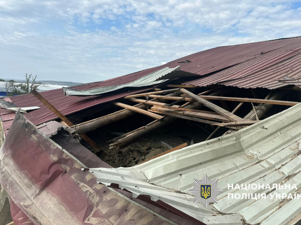 У Дружківці безпілотники пошкодили заклад освіти та адмінбудівлю