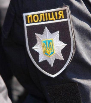 Полиция задержала подозреваемых в разбойном нападении на лото-маркет и магазин в Дружковке 