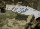 Військовослужбовцям повернули щомісячні доплати
