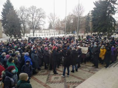 В Дружковке прошел митинг против повышения тарифов, есть пострадавшие