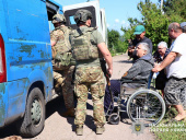 З Дружківки «Білі янголи» евакуювали чотирьох маломобільних людей та собаку