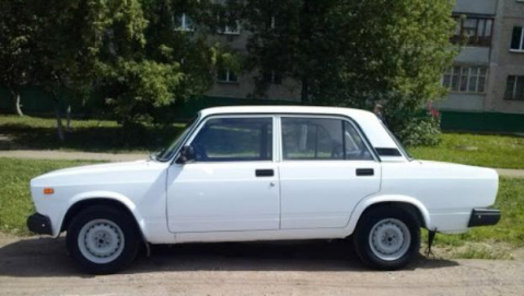Угнали ВАЗ: Полиция нашла авто в поселке на Донетчине