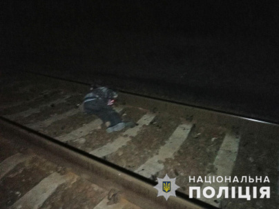 На железной дороге между Дружковкой и Краматорском нашли труп женщины