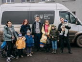 Благодійники вивезли з Дружківки ще шість людей