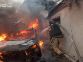 У Дружківці внаслідок обстрілу загорівся автомобіль