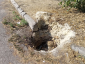 Распоряжение не выполнено: в Дружковке до 10 августа не закрыли канализационные колодцы (видео)