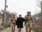 Масовані удари дронів по Дружківській громаді: поранених рятують парамедики поліції